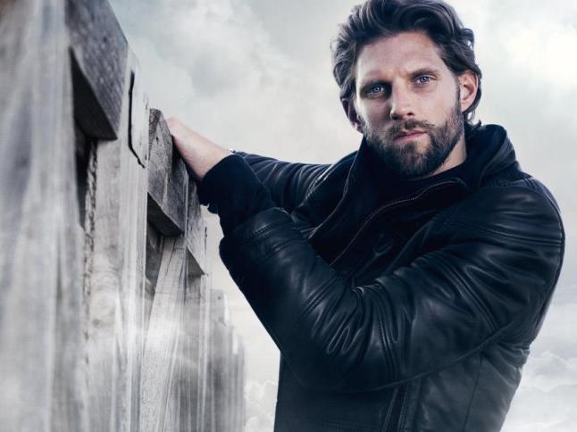 HUGO BOSS FW12 MENS FASHION IMAGEN QUE GENERA VALOR (1)