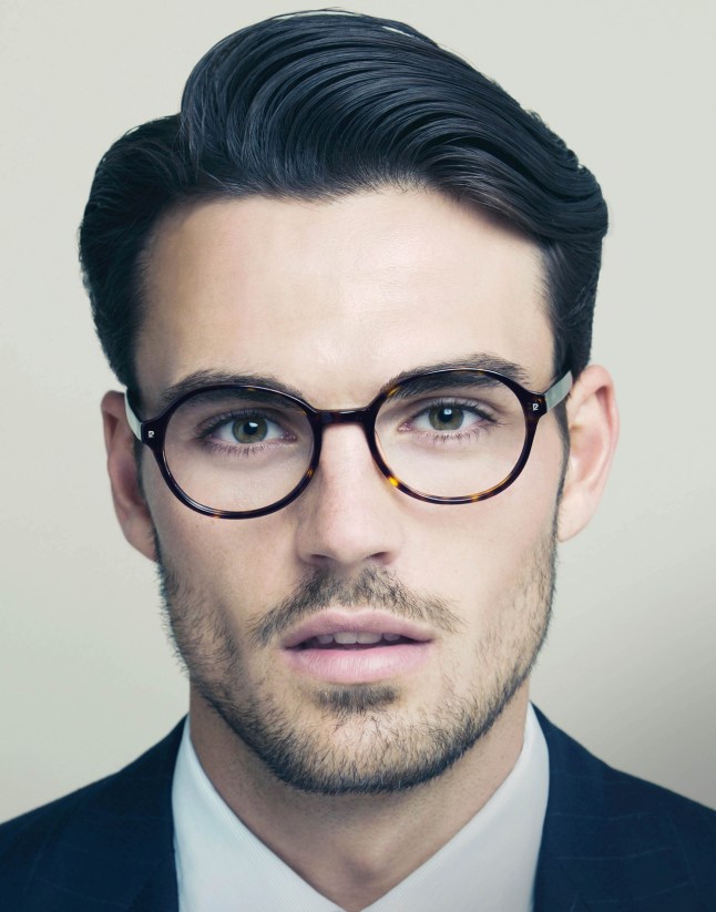 Moda masculina lentes cara hombre carametria caramorfoligia consultoria de imagen