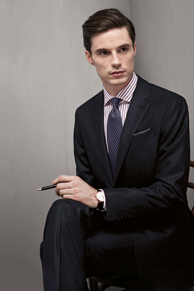 formal-and-classic-tailored-suit